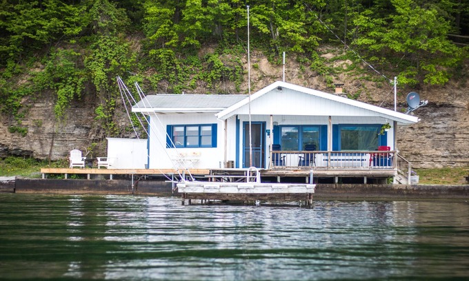 Burdett Cabaña | Cottage con Encanto en Seneca Lake, privado, tranquilo