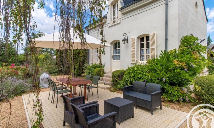 La Menitre Cabaña | Casa encantadora con piscina climatizada, cerca del Loira, en entorno tranquilo y bosque.