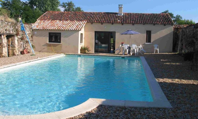 Bourrou Cabaña | Encantadora casa de campo con piscina