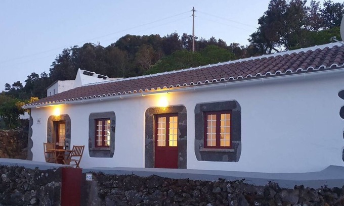 Altares Casa | Charming Country House by PontaNegraAzores