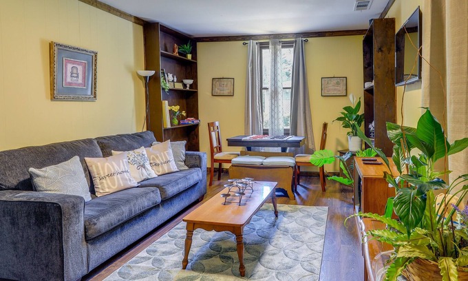 Covington Casa | Covington Vacation Rental w/ Private Yard