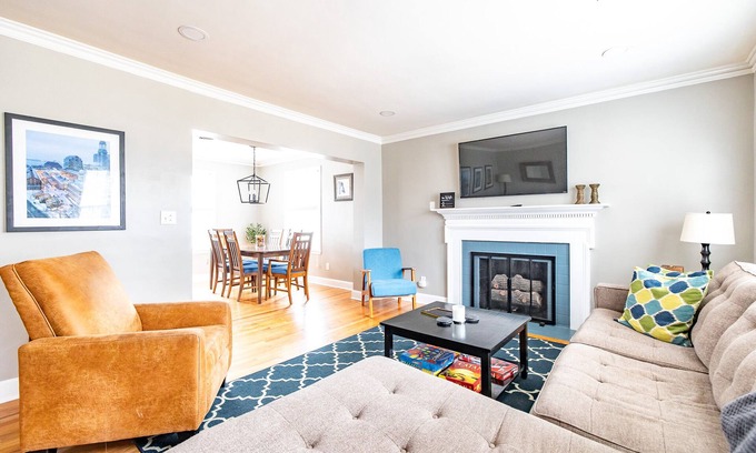 University District Casa | Charming, cozy, convenient Memphis gem