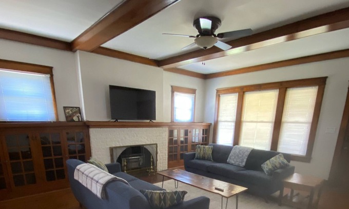 Middlesboro Casa | Charming Crater City Craftsman, close to hiking, golf, utv trails, lake, airport