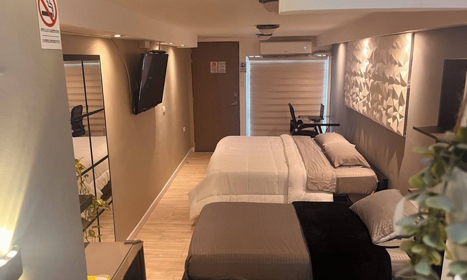Riomar Apartamento | Charming deluxe studio with WiFi, AC, Kitchen, and Workstation in Barranquilla