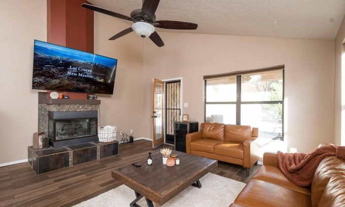 Mesilla Park Casa | Charming desert oasis with pool!