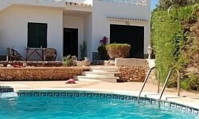 Cala Galdana Villa | Chalet con Encanto Individual con piscina privada y hermosa puesta de sol Terraza Vistas