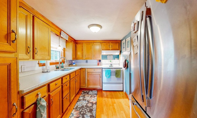 Wareham Center Casa | Charming dog-friendly retreat w/ W/D, & firepit - walk to beach