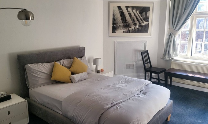 Frognal and Fitzjohns Apartamento | Charming Double Bedroom Retreat in the Heart of London – Perfect for Couples