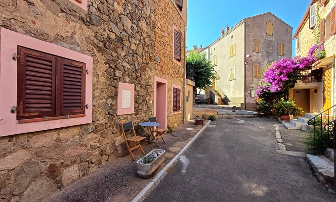 Piana Apartamento | Charming duplex in the heart of the village of Piana