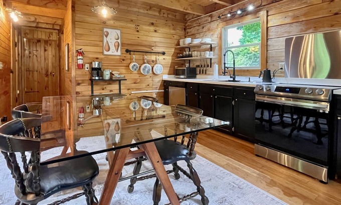 Mount Marion Cabina | Charming Element Cabin 3BR 1.5BA