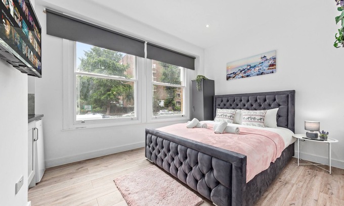 Hillrise Apartamento | Charming Ensuite Room in Finsbury Park London N19