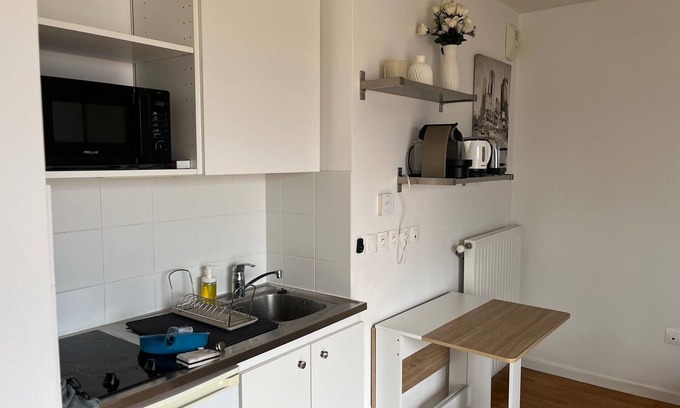 Le Perreux-sur-Marne Apartamento | Charming, fully-equipped 25 m2 studio