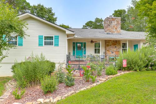 Fairfield Bay Casa | Charming Fairfield Bay Home on Golf Course