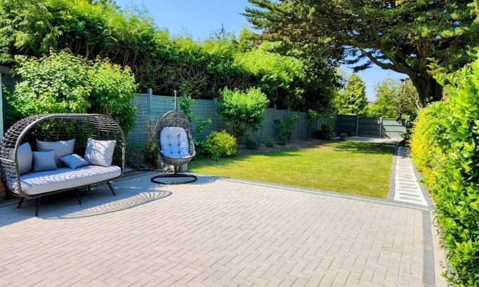Sanderstead Casa | Charming family home in the heart of Sanderstead.