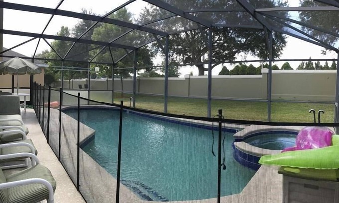 Marbella Casa | Encantadora Villa Familiar en Marbella, Davenport 4BR / 2BA: GAMEROOM