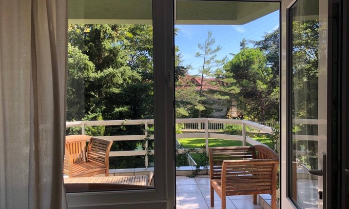 Arnavutkoy Apartamento | Charming Flat with Balcony in Bebek
