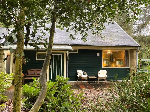 Wateren Casa | Charming forest house with fairytale forest garden