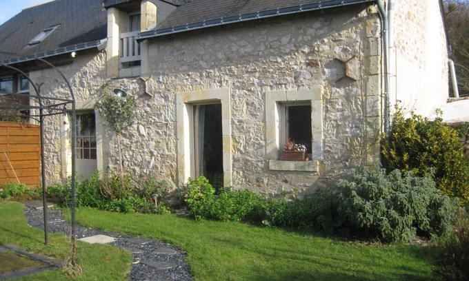 Blaison-Saint-Sulpice Cabaña | Encantadora casa rural en viñedo con jardín privado cerca del río Loira y castillos