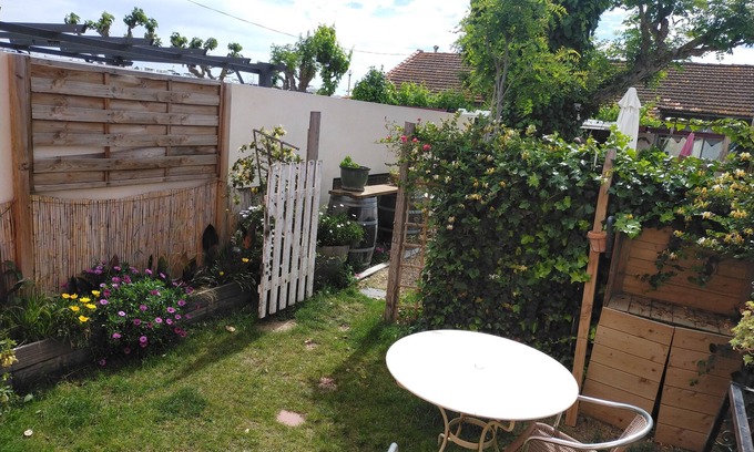 Les Cabanes de Fleury Casa | Charming house on the banks of the Aude, 5 minutes from the beach