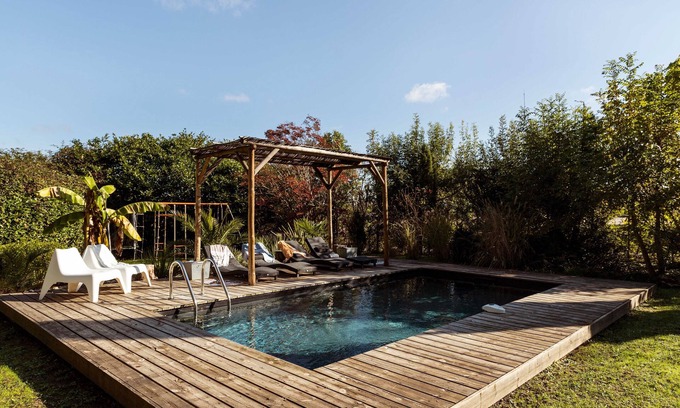 Saint-Martin-de-Gurson Cabaña | Boutique ENCANTADORA CASA DE PUEBLO! Piscina privada climatizada y spa, jardín, St Emillion