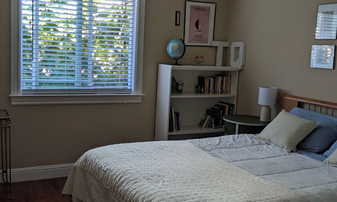 Central District Casa | Charming Fremont Guest Suite with Lush Backyard Oasis and Fruit Trees!