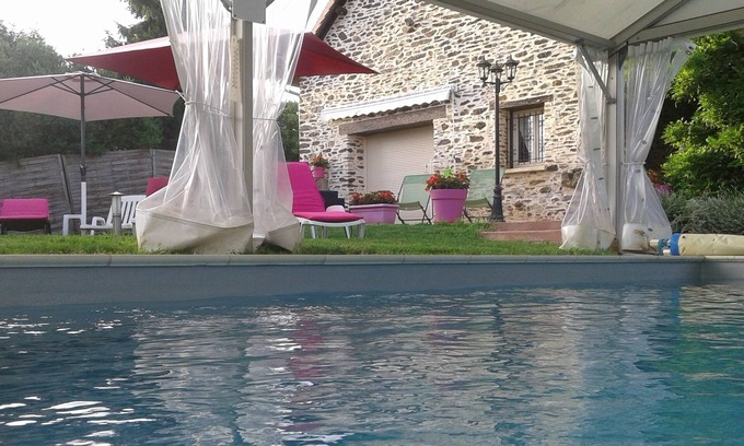 Sarlande Cabaña | Thomas Tranquilidad casa ****. Piscina de 30 ° sauna y jacuzzi