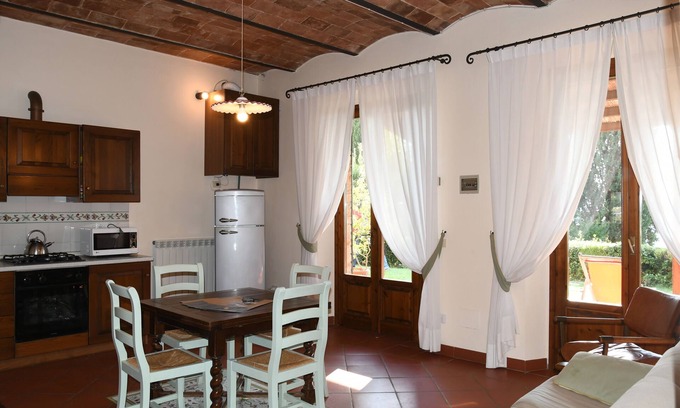 Iano Apartamento | Encantadora casa de campo con 2 habitaciones con 1 baño