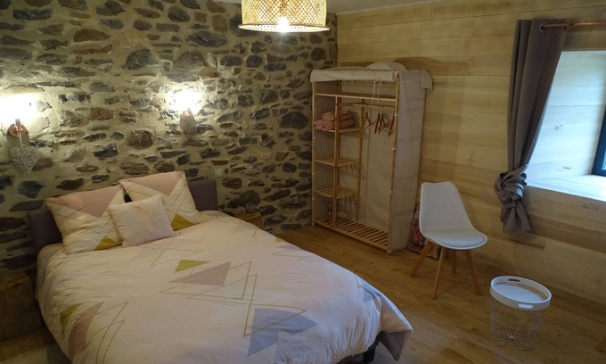 Marcouyeux (le Jardin) Cama Y Desayuno | Habitaciones y mesas con encanto cerca de Salers