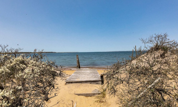 Amagansett Cabaña | Charming Hampton's Beachfront Escape