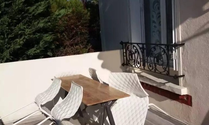 Le Blanc-Mesnil Villa | Charming Top of Villa F5 near CDG and Exhibition Center