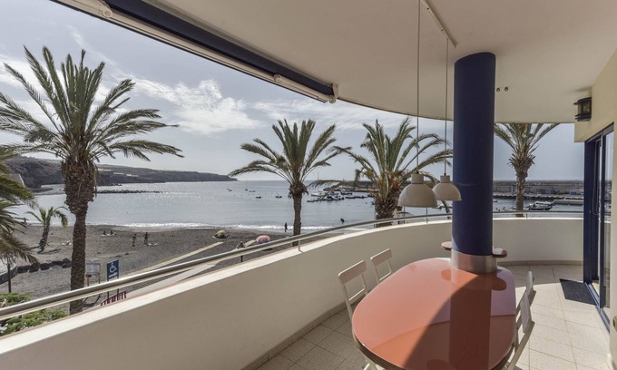 Playa San Juan Apartamento | Encantador apartamento "Merlín 1.1" en Playa de San Juan con vistas al mar, terraza y wifi;