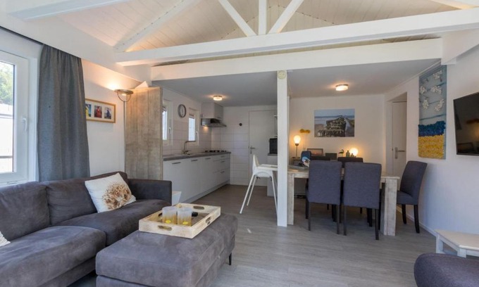 Oostkapelle Casa | Charming holiday home in Oostkapelle close to the beach and forest