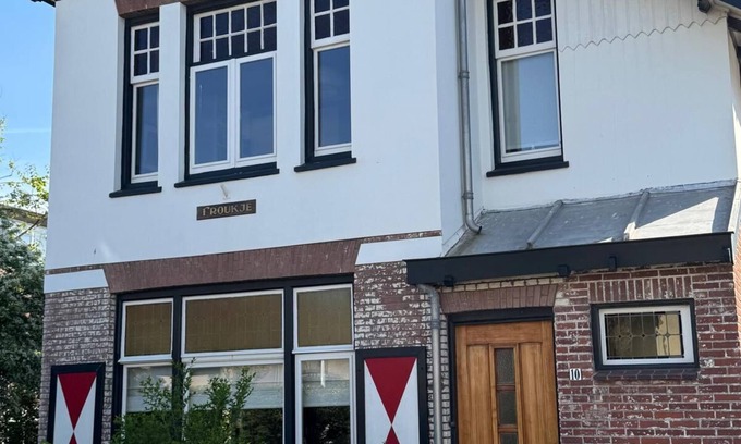 Zandvoort Villa | Charming Holiday Villa in Zandvoort South - Just 200 Meters from the Beach