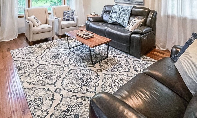Summit Casa | Charming home in the heart of Lake Country.