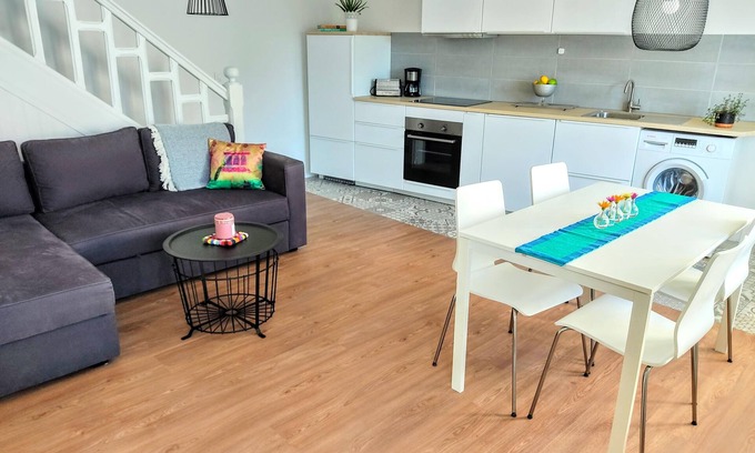 Penmarch Casa | Charming home near top beaches of Penmarch