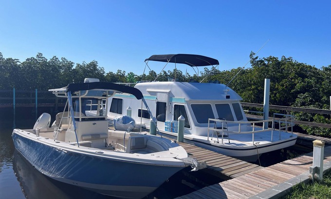 Palmetto Alquiler De Eote | Charming house boat in serene Palmetto.