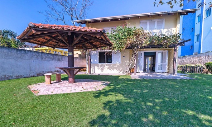 Ze Amandio Villa | Charming house by the sea