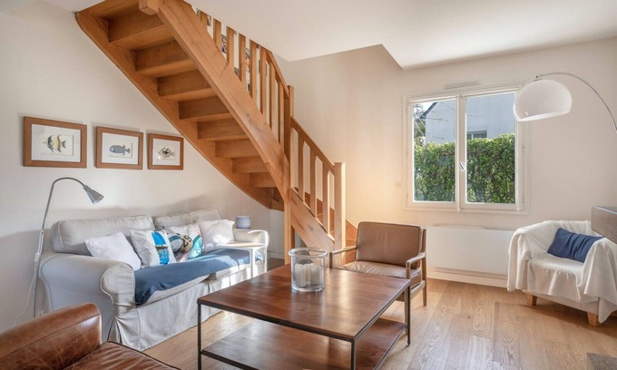 Sarzeau Chalet De Esquí | Casa con encanto para 11 personas en Sarzeau