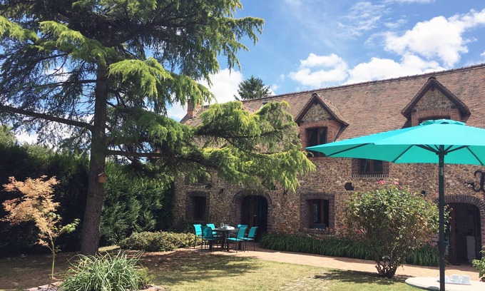 Bretagnolles Casa | Charming house for 6 to 8 people 1 hour from Paris in a village on the edge of a forest