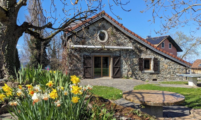 Anthy-sur-Leman Casa | Charming house on the shores of Lake Geneva