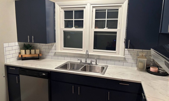 Romney Casa | Charming house in city limits of Romney West Virginia.