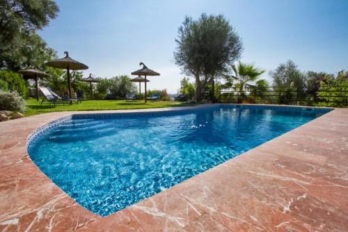 Petra Casa | Charming House in Petra with Garden and Shared Pool