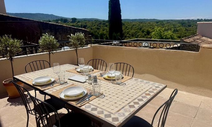 Venasque Casa | Charming house in the heart of the village