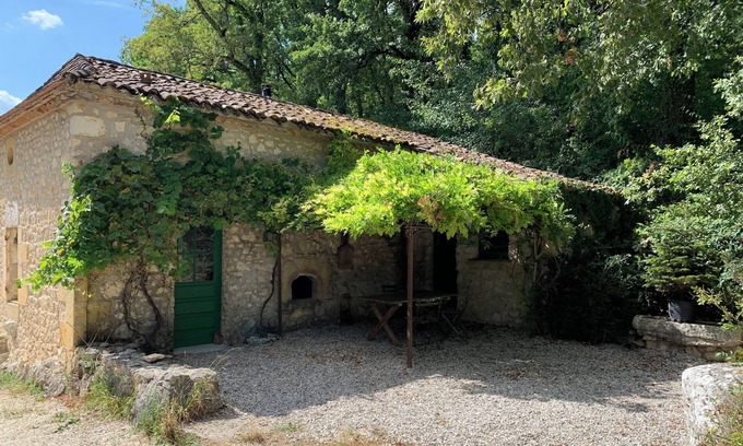 Monsac Cabaña | Charming house in the middle of 20 hectares of forest and meadows