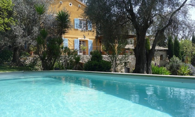 La Gaude Casa | casa con encanto gran jardín piscina