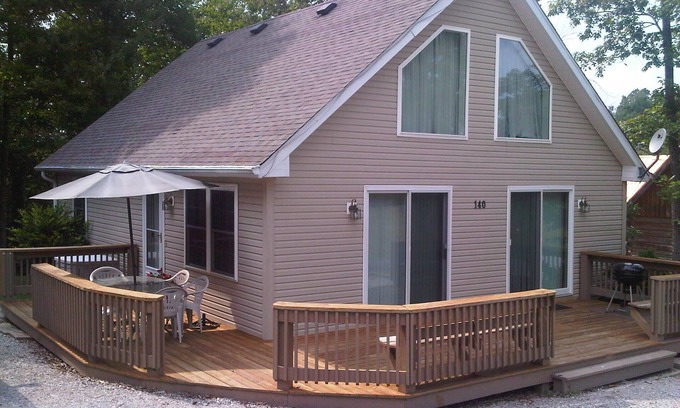 Burkesville Chalet De Esquí | Chalet con Encanto 'J' @ Dale Hollow Lake (Sulphur Creek Marina)