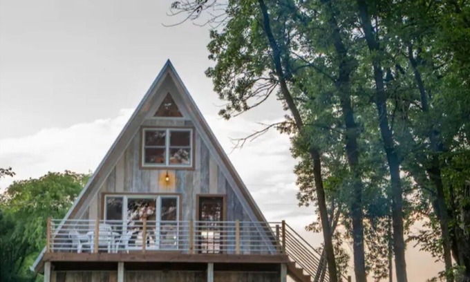 Battle Lake Casa | Charming lakefront, spacious, quiet, clean, 4-bedroom A frame house.
