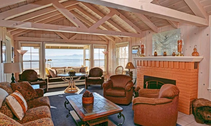Tahoe Vista Cabina | Charming Lakefront Cabin Complex, with Pier/Buoy, Sandy Beach, shared Deck & Dog Friendly