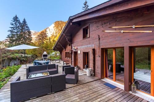 Burglauenen Chalet De Esquí | Charming Little Chalet for 6 People & Free Ski Lockers