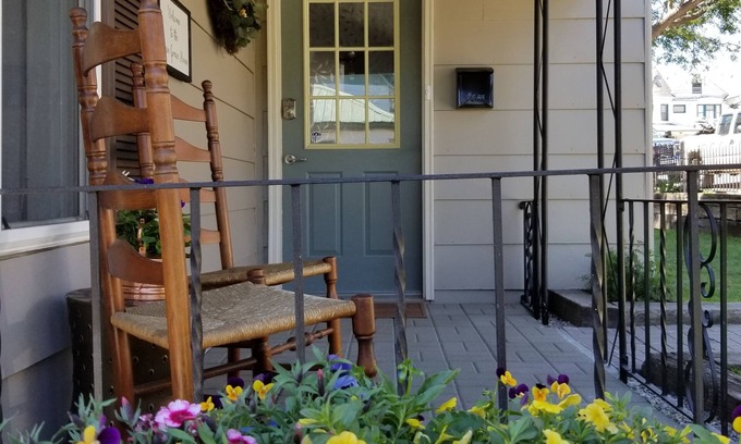 Butte Casa | Charming little uptown house